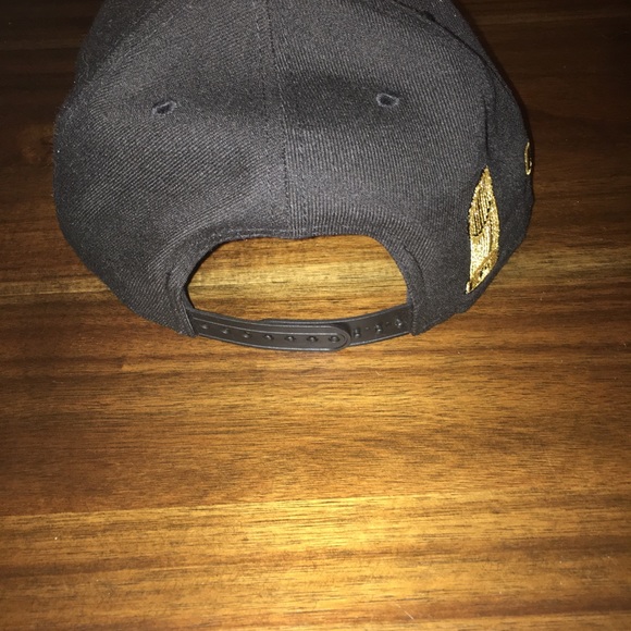 Chicago Cubs 2016 World Series cap - Picture 6 of 8